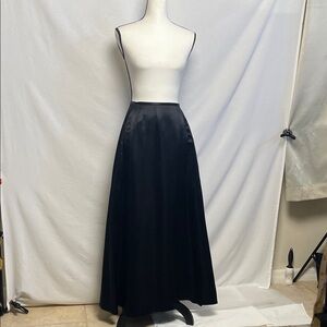 100% silk Elegant Black Satin Skirt